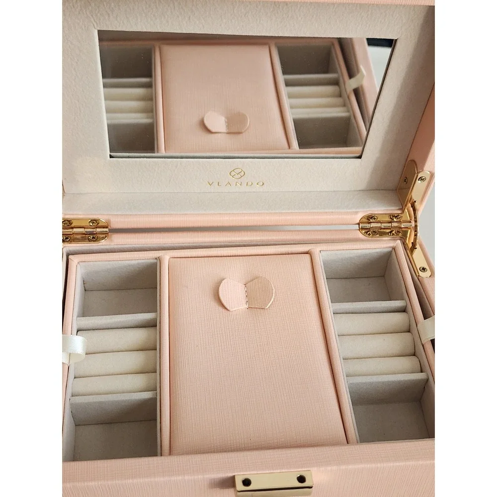 Vlando Pink Faux Leather Jewelry Box Organizer with Mirror and Gold Lock